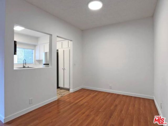 4407 AMBROSE Avenue 106, Los Angeles, CA 90027
