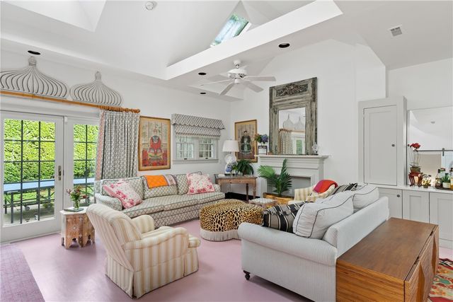 729 Bellevue Avenue Cottage, Newport, RI 02840