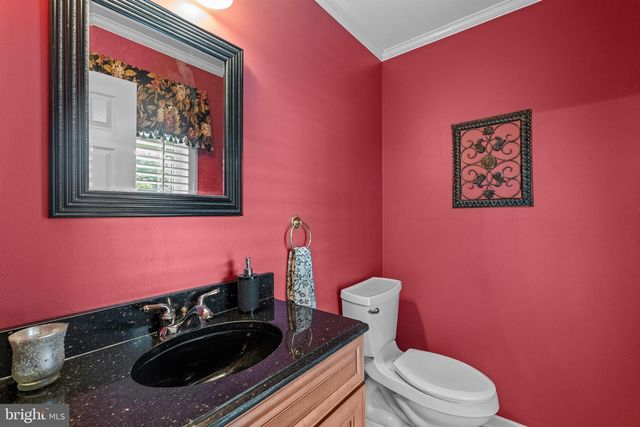 6171 OTTER RUN CT, Clifton, VA 20124