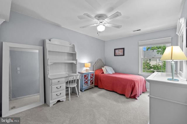 6171 OTTER RUN CT, Clifton, VA 20124