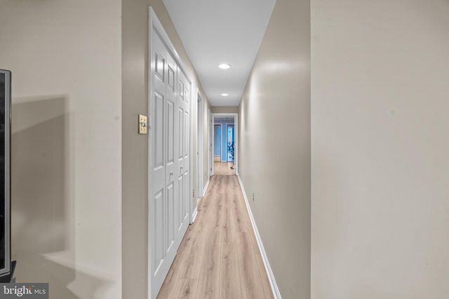 6171 OTTER RUN CT, Clifton, VA 20124