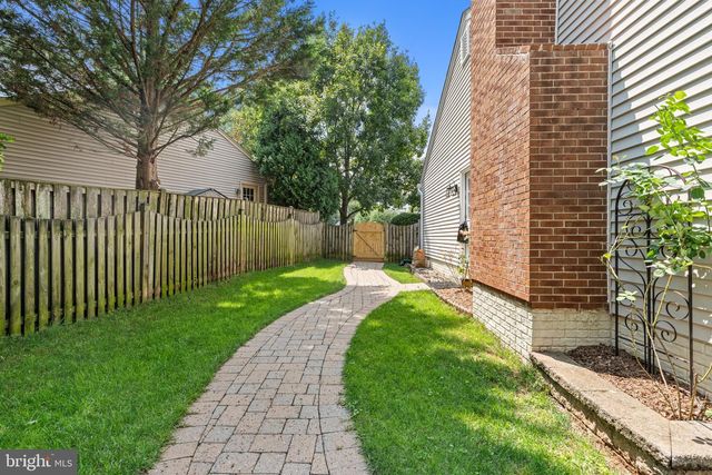 6171 OTTER RUN CT, Clifton, VA 20124