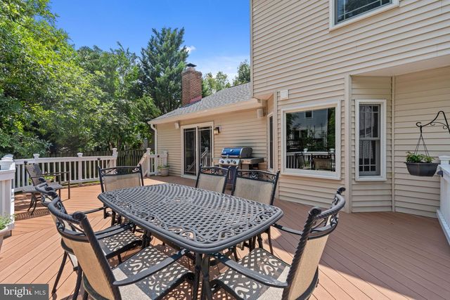 6171 OTTER RUN CT, Clifton, VA 20124