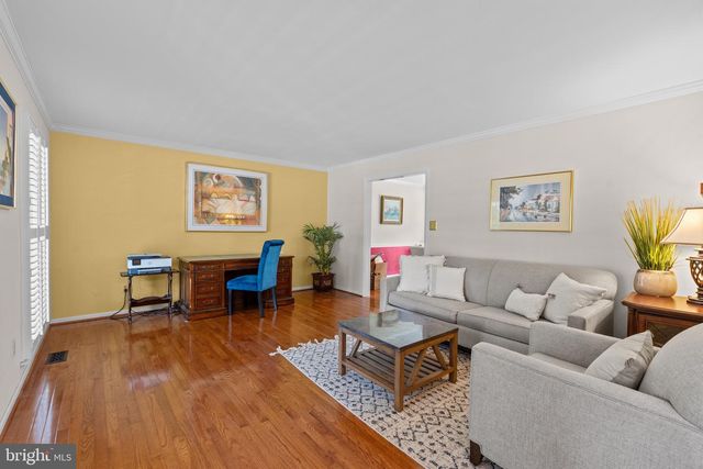 6171 OTTER RUN CT, Clifton, VA 20124