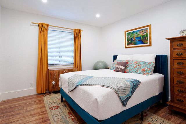 3000 Presidential Way Apt 106, West Palm Beach, FL 33401