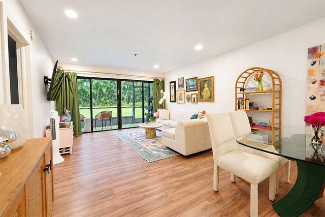 3000 Presidential Way Apt 106, West Palm Beach, FL 33401