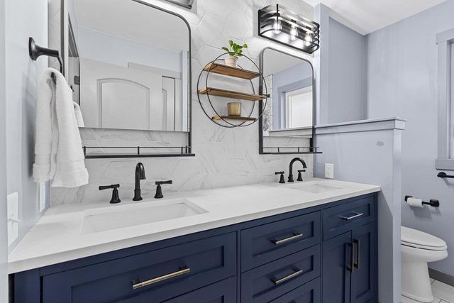 5980 N Lilly Lane, Milton, WI 53563