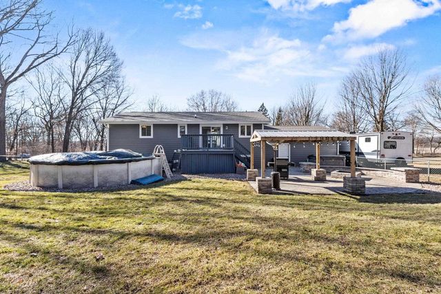 5980 N Lilly Lane, Milton, WI 53563