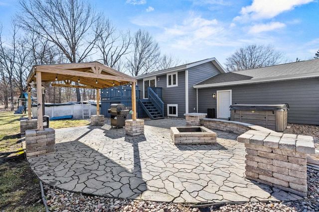 5980 N Lilly Lane, Milton, WI 53563