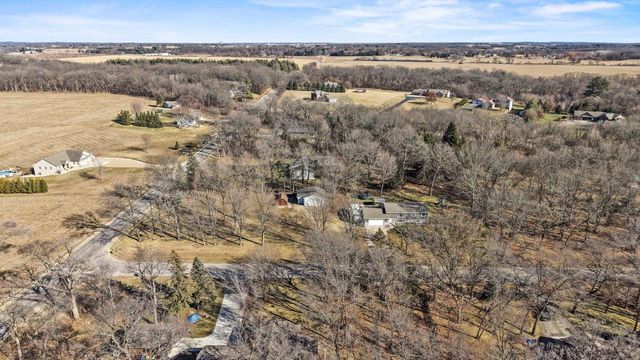 5980 N Lilly Lane, Milton, WI 53563