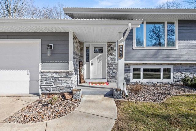 5980 N Lilly Lane, Milton, WI 53563