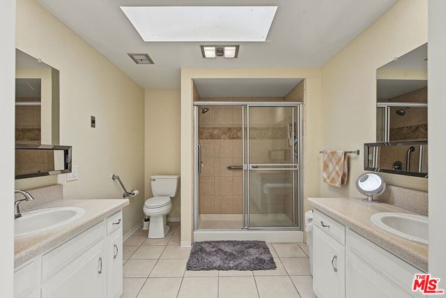 471 Calle Cadiz C, Laguna Woods, CA 92637