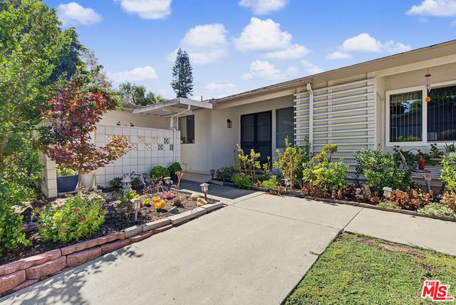 471 Calle Cadiz C, Laguna Woods, CA 92637