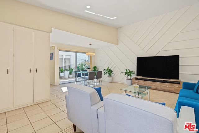 471 Calle Cadiz C, Laguna Woods, CA 92637