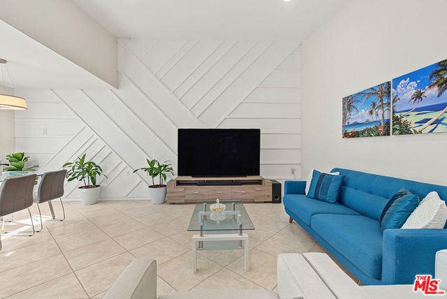 471 Calle Cadiz C, Laguna Woods, CA 92637