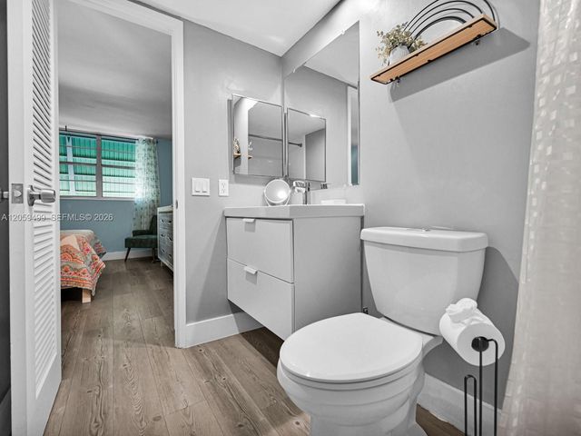 400 SE 10th Street 303, Deerfield Beach, FL 33441