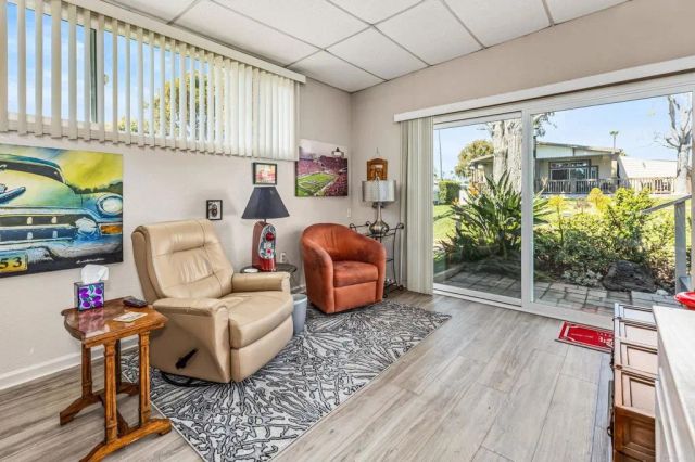 7302 Santa Barbara 323, Carlsbad, CA 92011