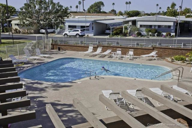 7302 Santa Barbara 323, Carlsbad, CA 92011