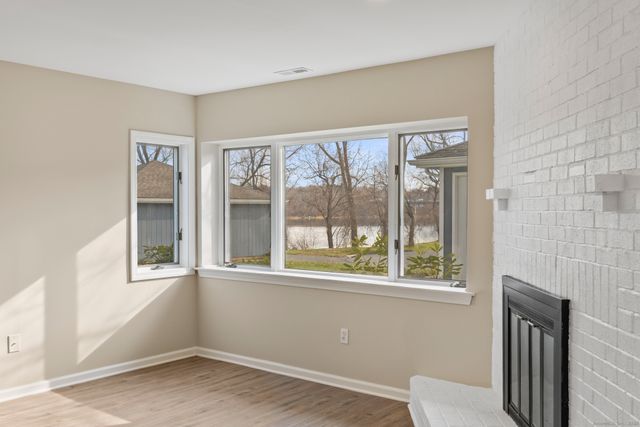 180 Dusky Lane 180, Suffield, CT 06078