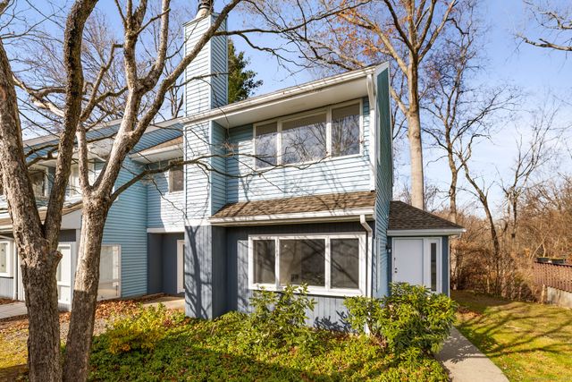 180 Dusky Lane 180, Suffield, CT 06078