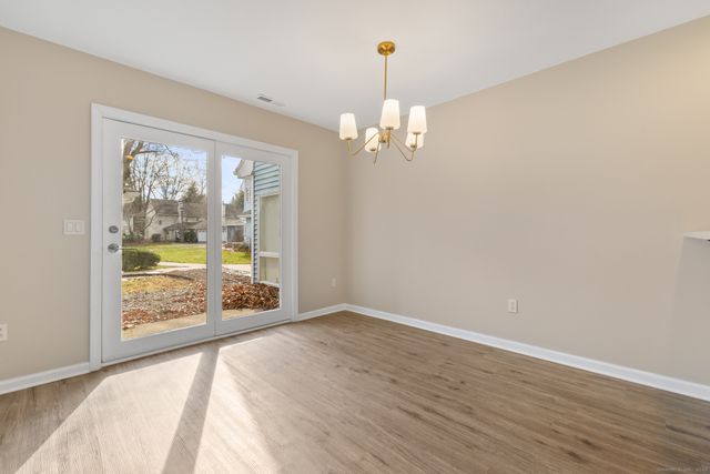 180 Dusky Lane 180, Suffield, CT 06078