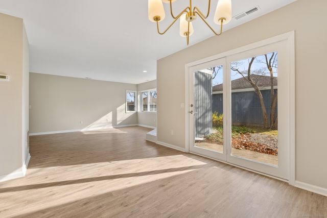 180 Dusky Lane 180, Suffield, CT 06078