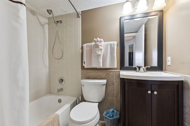 2700 OCEAN SHORE BOULEVARD 405, Ormond Beach, FL 32176