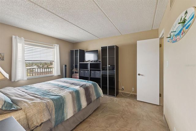 2700 OCEAN SHORE BOULEVARD 405, Ormond Beach, FL 32176