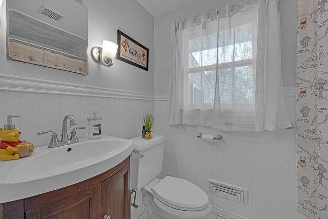 25 Pullard Rd, Grafton, MA 01519