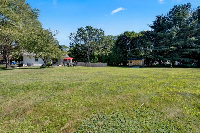 25 Pullard Rd, Grafton, MA 01519