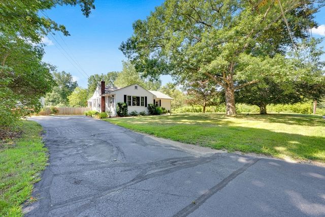 25 Pullard Rd, Grafton, MA 01519