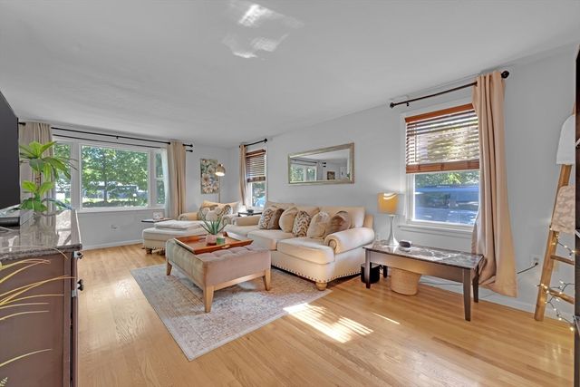 25 Pullard Rd, Grafton, MA 01519