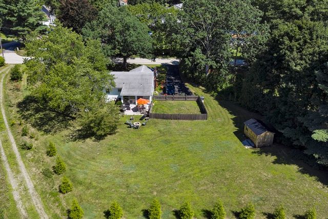 25 Pullard Rd, Grafton, MA 01519