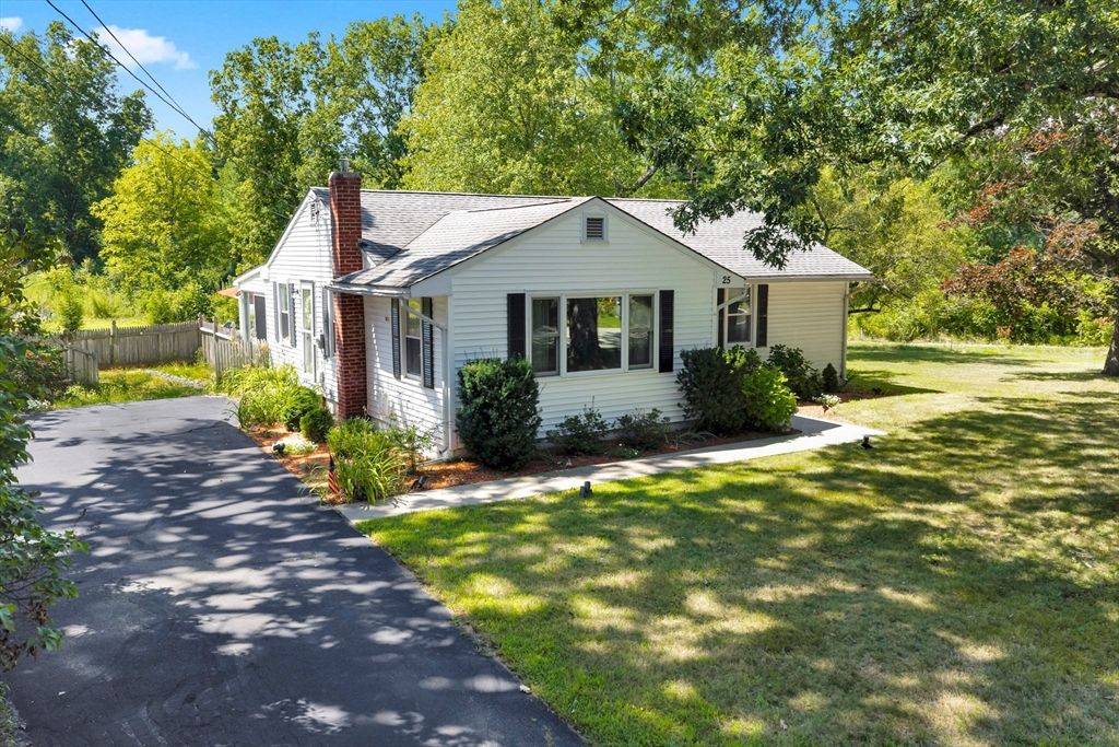 25 Pullard Rd, Grafton, MA 01519