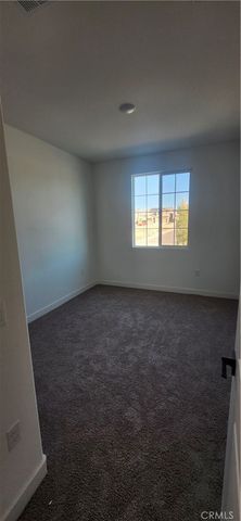 6356 Bassets Street, Hesperia, CA 92345
