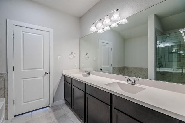 304 Hibiscus DR, Hutto, TX 78634