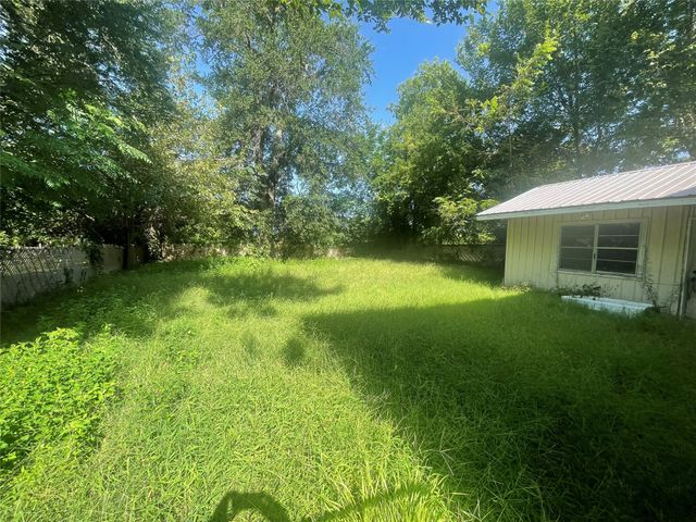 800 Sunset Street, Sulphur Springs, TX 75482