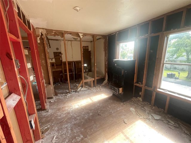 800 Sunset Street, Sulphur Springs, TX 75482