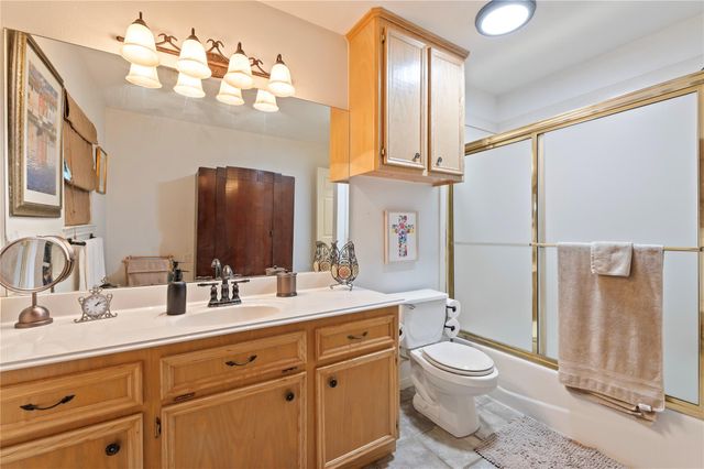 2517 Avenue L, Santa Fe, TX 77510