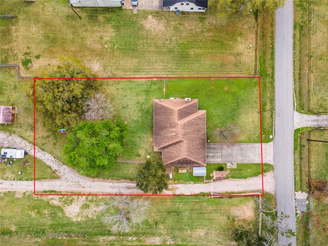 2517 Avenue L, Santa Fe, TX 77510