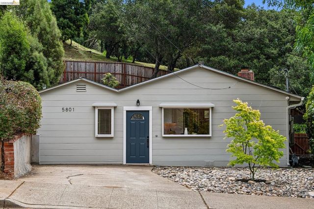 5801 Leona St, Oakland, CA 94605
