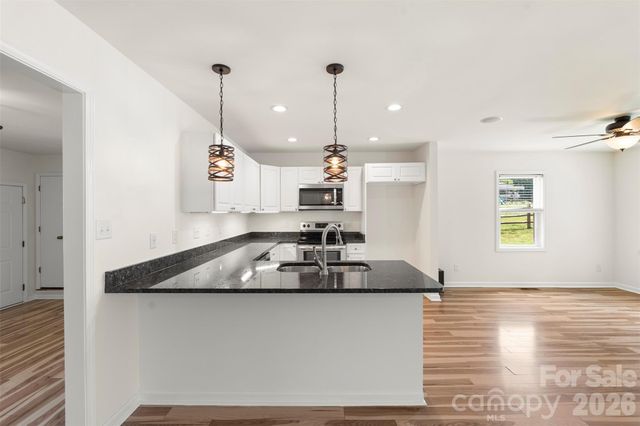 2201 Bow Brook Trail, Matthews, NC 28104