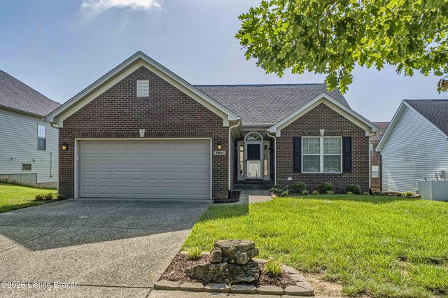 7011 Hollow Oaks Dr, Louisville, KY 40291