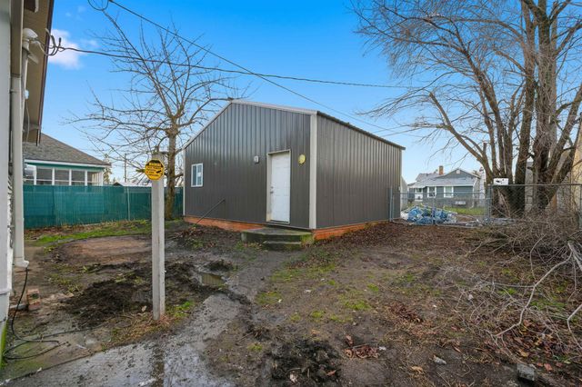 5023 N Lacey St, Spokane, WA 99217