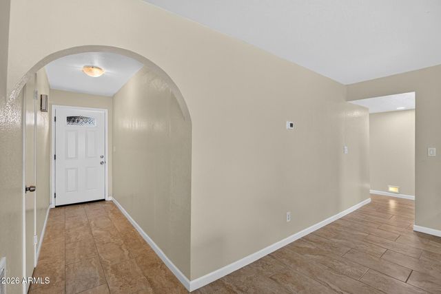 2214 S COTTONWOOD Drive, Tempe, AZ 85282