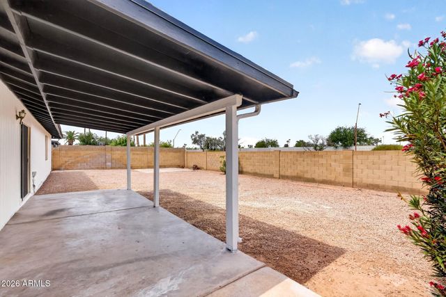 2214 S COTTONWOOD Drive, Tempe, AZ 85282