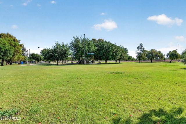 2214 S COTTONWOOD Drive, Tempe, AZ 85282