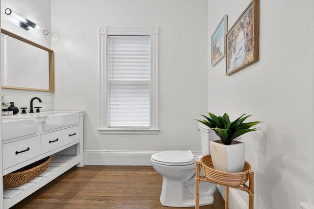 128 Green St 128, Melrose, MA 02176