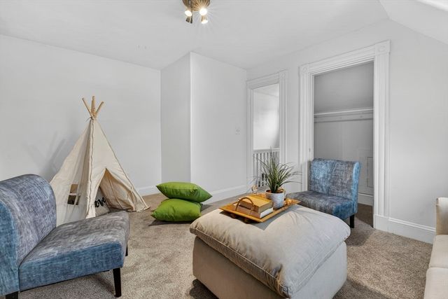 128 Green St 128, Melrose, MA 02176