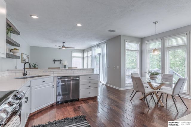 16519 Yort Avenue, Omaha, NE 68116